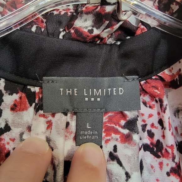 The Limited Black and Pink Floral Sleeveless Blouse ☀️ - Picture 2 of 4
